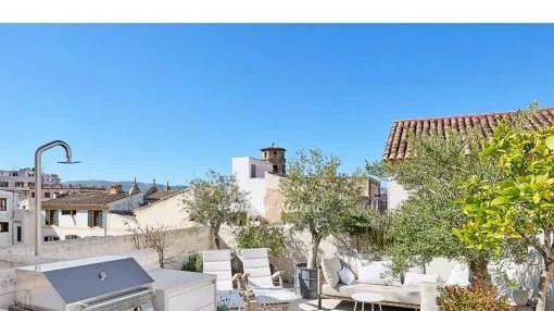 HISTORISCHE ARCHITEKTUR MIT ZEITGENÖSSISCHEM LUXUS UND PRIVATER TERRASSE