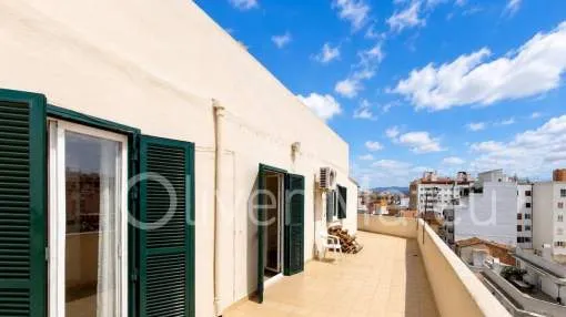 Penthouse mit Aufzug und spektakulärer 45m² Terrasse