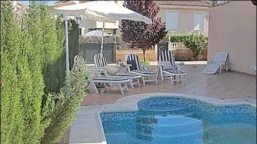 Terraced house with a swimming pool in Santa Ponsa