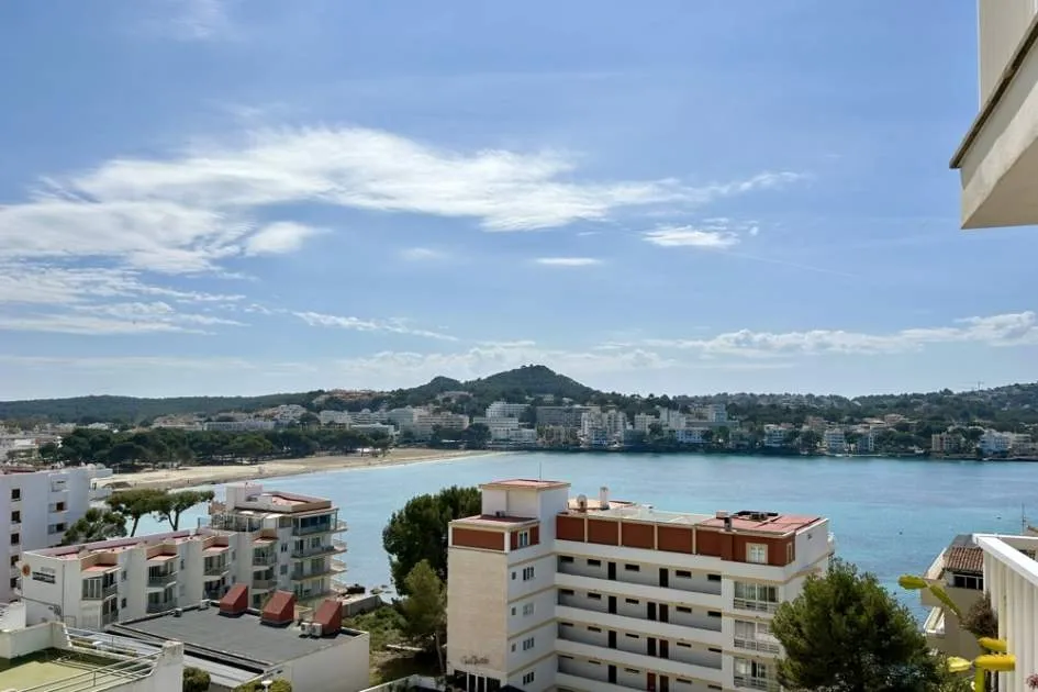 Traumhaftes Apartment mit Meerblick in zweiter Linie in Santa Ponsa