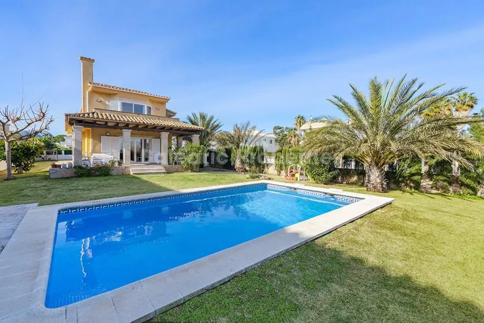 Meerblick Villa mit Schwimmbad kaufen in Puerto Pollensa, Mallorca