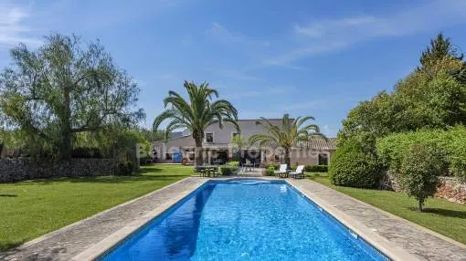 Geräumiges Landhaus kaufen in Santa Eugenia, Mallorca