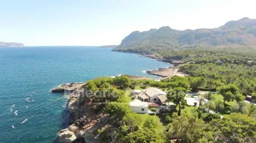 Anwesen direkt am Meer kaufen in der Bucht von Pollensa, Mallorca