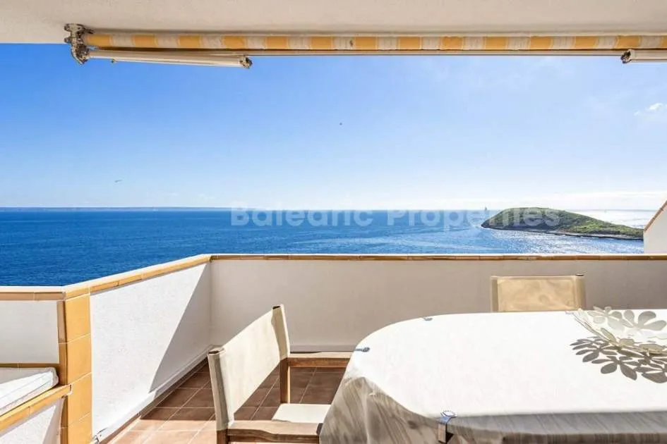 Wohnung in erster Meereslinie mit 3 Schlafzimmern und Meerblick kaufen in Torrenova, Mallorca