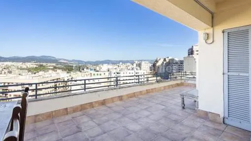 Penthouse-Wohnung mit Stadtblick kaufen in Palma, Mallorca
