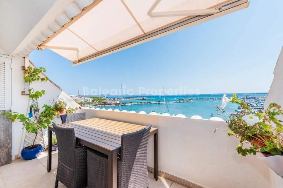 Penthouse kaufen in erster Reihe an der Strandpromenade von Puerto Alcudia, Mallorca