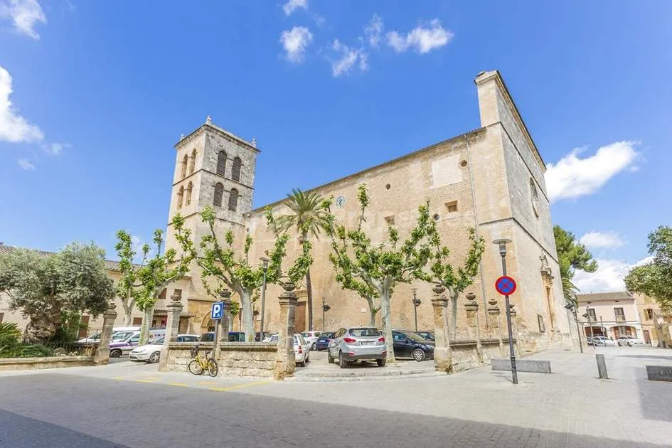 Dorfhaus Investitionsmöglichkeit kaufen in Sa Pobla, Mallorca