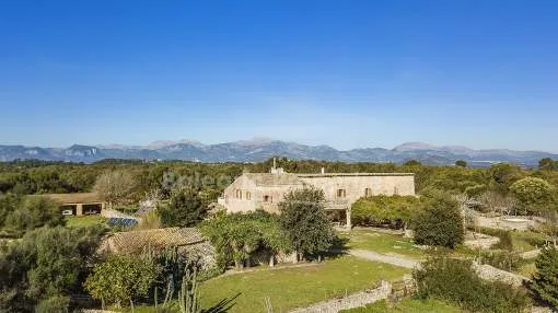 Wunderschönes Landgut zu renovieren kaufen in der Nähe von Sineu, Mallorca