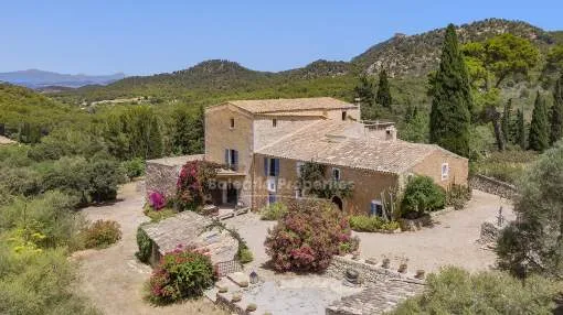 Charmantes Landgut mit beeindruckender Aussicht kaufen in Felanitx, Mallorca