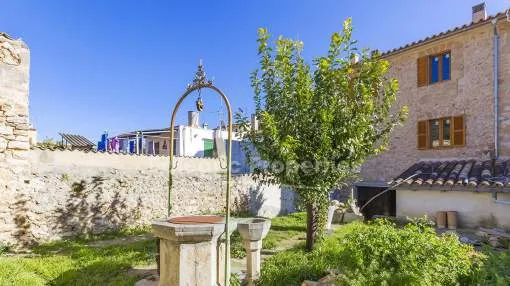 Teilweise renoviertes Haus mit der Option auf einen Pool, zu verkaufen in Alaró, Mallorca