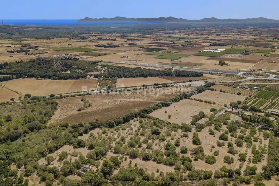 Rustikales Grundstück kaufen in Pollensa, Mallorca