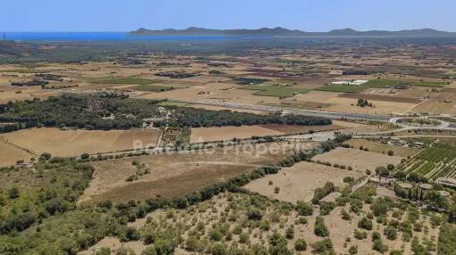 Rustikales Grundstück kaufen in Pollensa, Mallorca