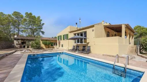 Einzigartiges Landhaus mit Tennisplatz und Swimmingpool kaufen in Algaida, Mallorca