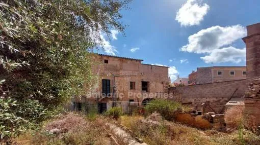 Beeindruckendes Dorfthaus zum renovieren kaufen in Santanyí, Mallorca