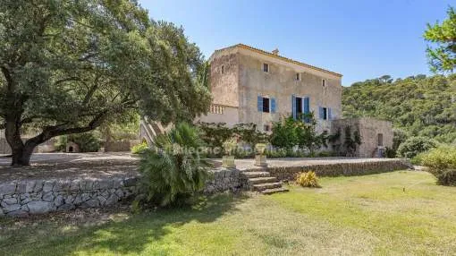 Ruhiggelegenes Agrotourismus-Hotel mit Aussicht kaufen in Felanitx, Mallorca