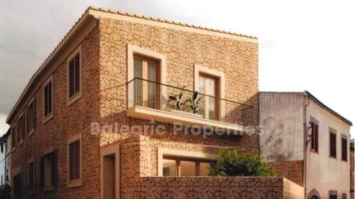 Neu renoviertes Dorfhaus mit Garage zu verkaufen in Llubí, Mallorca