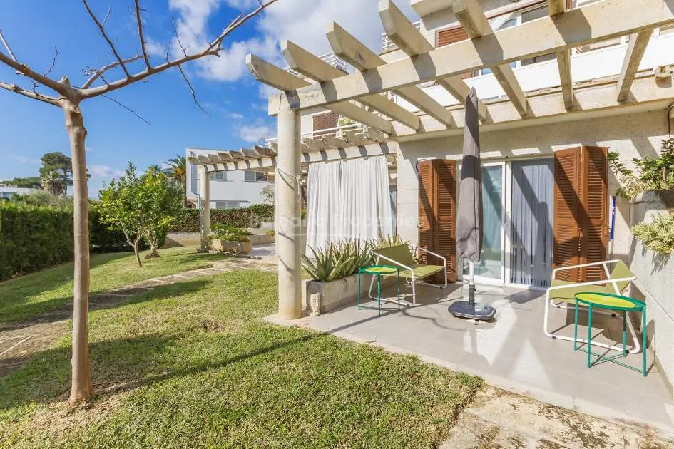 Wunderschön renoviertes Haus kaufen nur wenige Schritte vom Strand in Muro, Mallorca