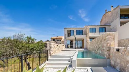 Vollständig renoviertes Dorfhaus mit Pool kaufen in Campanet, Mallorca