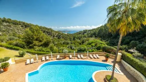 Helle Wohnung mit Meerblick kaufen in einer privilegierten Gegend von Bendinat, Mallorca