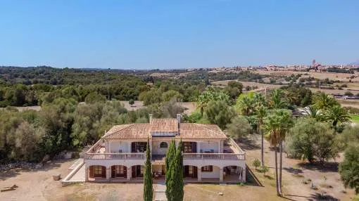Charmantes Landhaus mit Meerblick zu verkaufen in Muro, Mallorca
