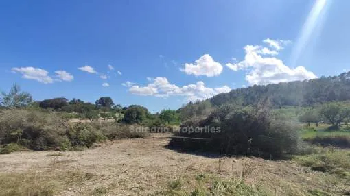 Rustikales Grundstück mit Villenprojekt kaufen in der Landschaft von Montuiri, Mallorca