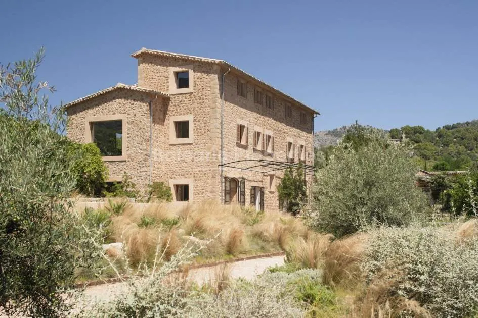 Luxuriöses Natursteinhaus mit Pool kaufen in Sóller, Mallorca