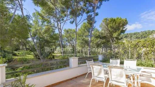 Doppelhaushälfte mit schöner Aussicht kaufen in Bendinat, Mallorca