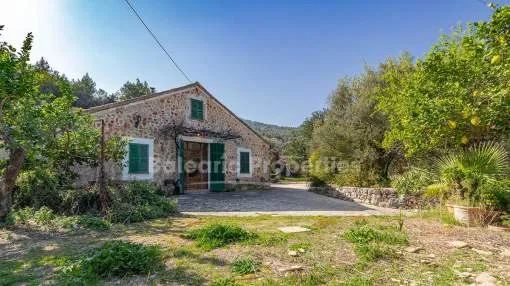 Landhaus mit unglaublicher Aussicht kaufen in Sóller, Mallorca