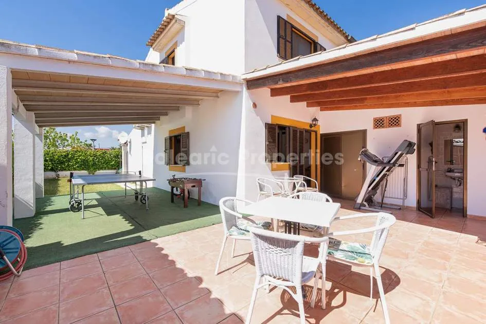 Doppelhaushälfte mit Gemeinschaftspool kaufen in Puerto Alcudia, Mallorca