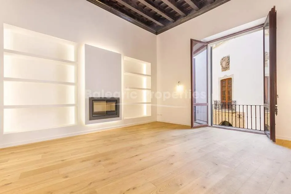 Unglaubliche Duplex-Wohnung im historischen Gebäude kaufen in Palma, Mallorca