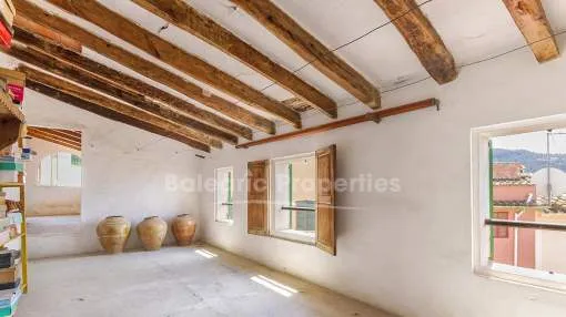 Investition: Vier traditionelle Dorfhäuser zum Renovieren zu verkaufen in Andratx, Mallorca