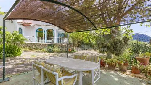 Freistehendes Dorfhaus mit Pool kaufen im Zentrum von Galilea, Mallorca