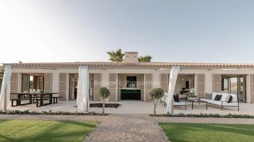 Grandiose Luxusvilla mit Meerblick kaufen in Cala Murada, Mallorca