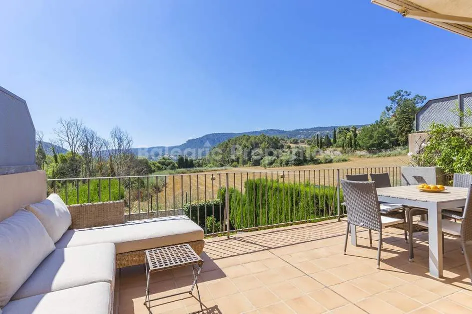 Entzückendes Dorfhaus mit Pool und Garten kaufen in Puigpunyent, Mallorca