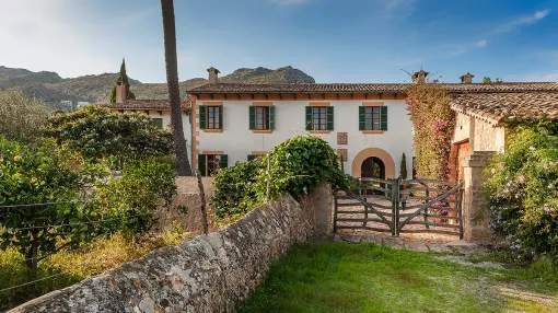 Gemütliches Landhaus mit wundervoll angelegtem Garten, Pollensa, Mallorca