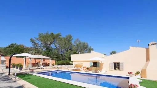 MODERNE FERIENFINCA - privater Pool mit Garten und Sonnenterrasse,AC,WIFI,TV,BBQ MODERNE FERIENFINCA - privater Pool mit Garten und Sonnenterrasse,AC,WIFI,TV,BBQ