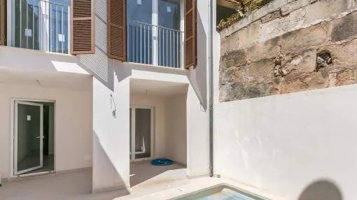 Modernes Wohnen in Pollensa im gerade fertiggestelltem Dorfhaus mit eigenem Pool