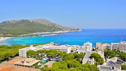 Großräumige Luxuswohnung im ersten Stock, in ruhiger Lage nahe dem Strand Cala Agulla Großräumige Luxuswohnung im ersten Stock, in ruhiger Lage nahe dem Strand Cala Agulla
