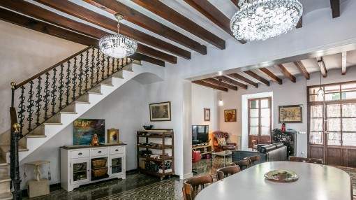 Authentisches, mallorquinisches Haus mit Patio und Terrassen in Esporles Authentisches, mallorquinisches Haus mit Patio und Terrassen in Esporles