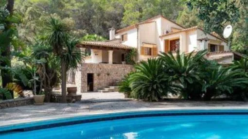Beeindruckende Villa in Pollensa im mallorquinischen Stil