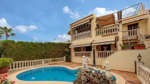 Wunderschöne Villa in Alcanada mit Meerblick