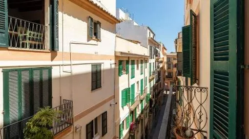 Helle Wohnung zum Renovieren im Herzen der Altstadt von Palma