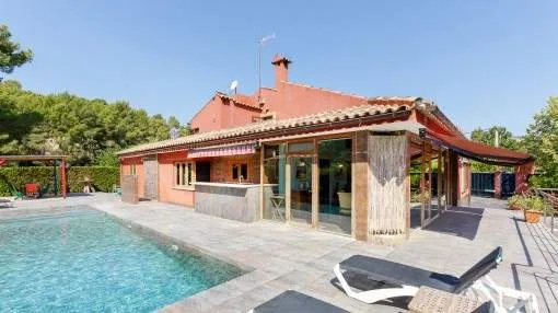 Sensationelle Villa mit Pool und herrlichem Außenbereich in Esporles