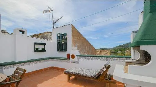 Dorfhaus mit Dachterrasse und Garage in Alaró