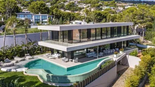 Moderne Villa mit traumhaften Meerblick in Costa d'en Blanes