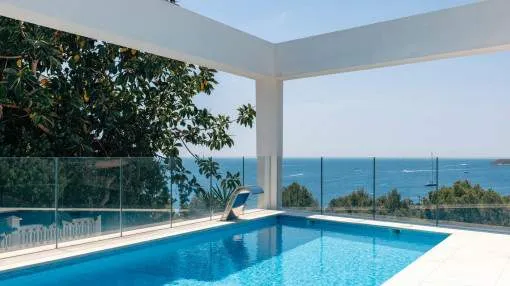 Neubauvilla mit fantastischem Meerblick in Costa de en Blanes