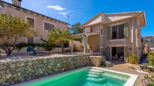 Exquisite Villa mit Meerblick und Pool in Port des Canonge, nur wenige Schritte vom Strand entfernt