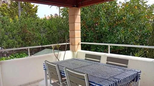 Zentral gelegene Wohnung mit zwei Balkonen in Colònia de Sant Jordi