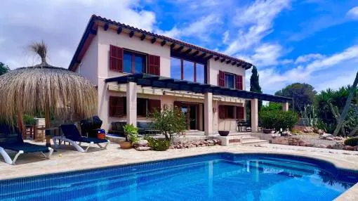 Meerblickvilla mit ETV Lizenz in Vallgonera  zum Kauf