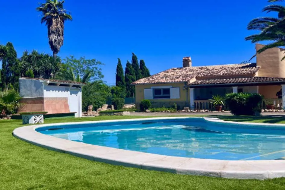 Moderne Finca in Llucmajor mit Pool und Gästehaus Moderne Finca in Llucmajor mit Pool und Gästehaus